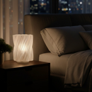 Luminária Órion Transparente – Abajur Decorativo de Mesa LED